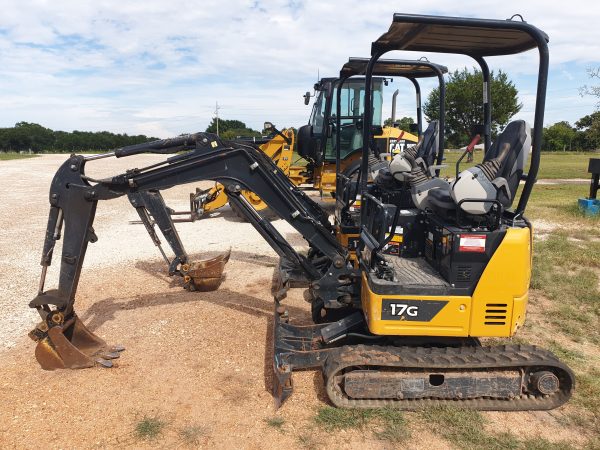 Used 2022 John Deere 17G Mini Excavator - Image 9