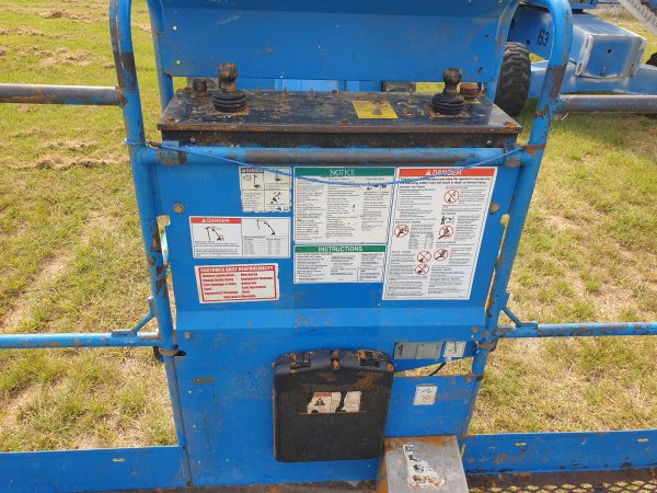 Used 2014 Genie S45 4x4 Diesel Boom Lift - Image 2
